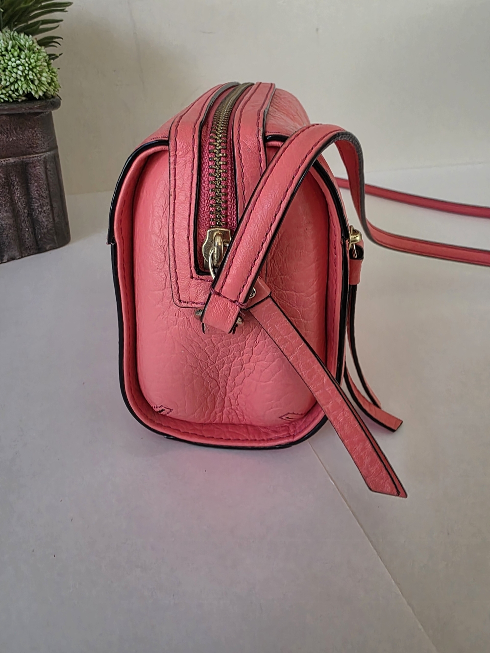 Kate Spade Perri Lane Looloo Vibrant Peony Pink Crossbody - Picture 7 of 13